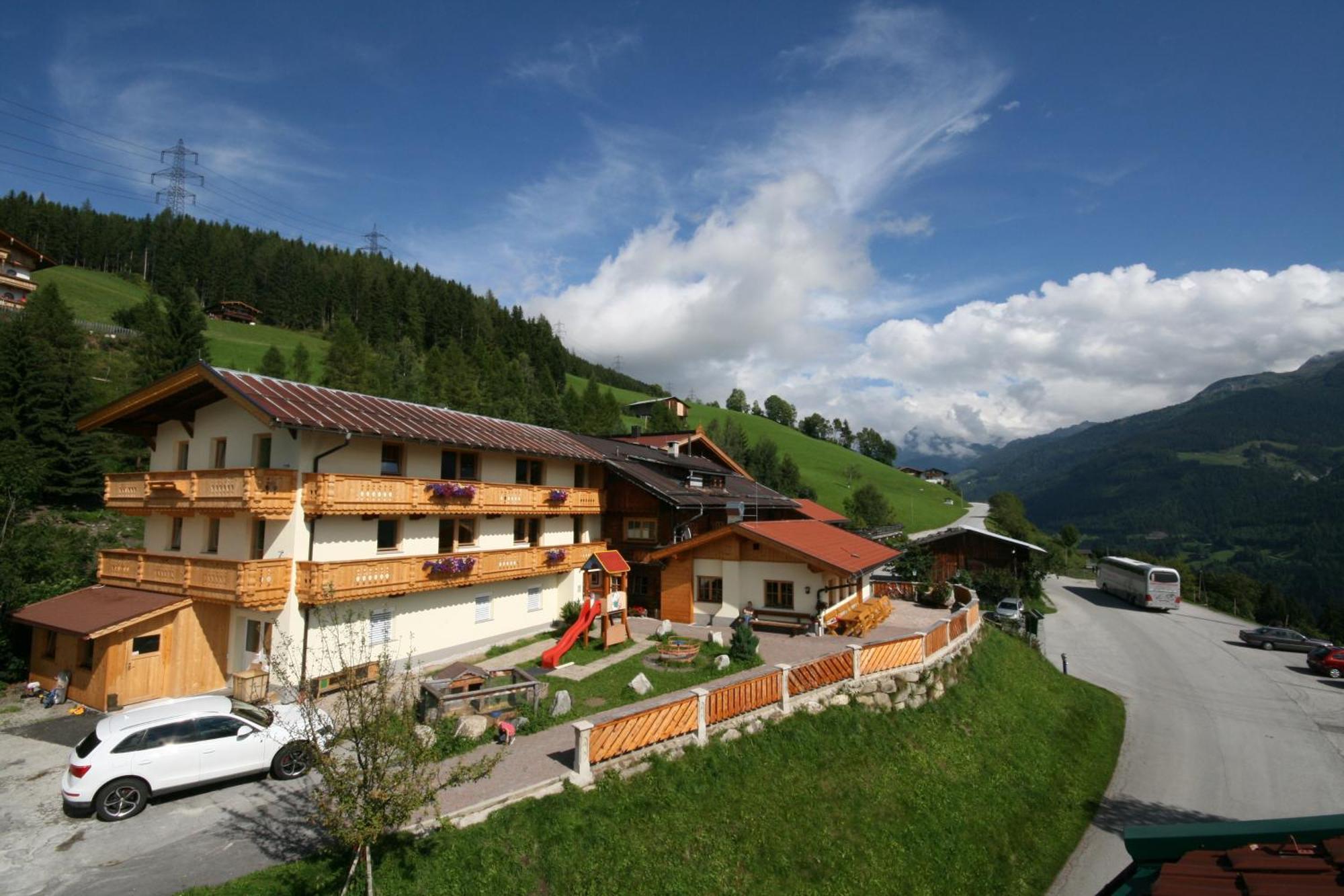Alpengasthof Enzianhof Zell am Ziller Exterior foto